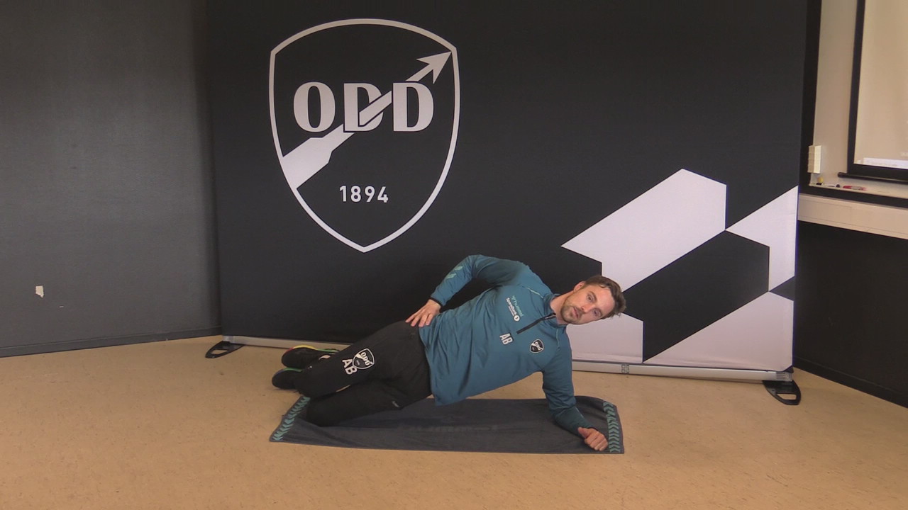 Sidehev pa kne Level 2.MP4